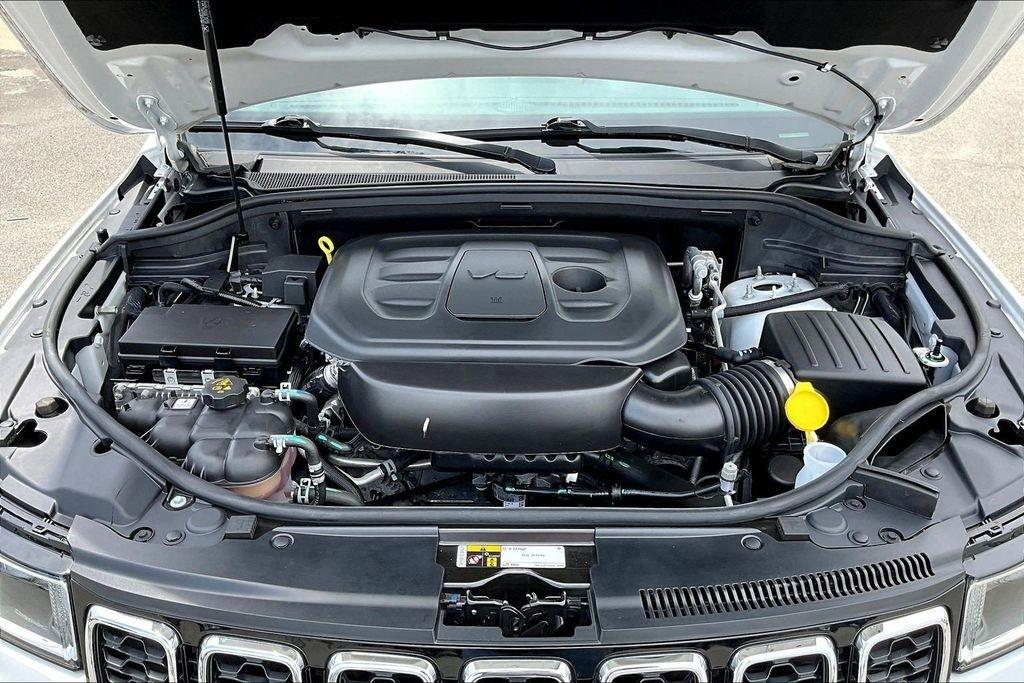 Jeep Grand Cherokee Limited 2WD 2021