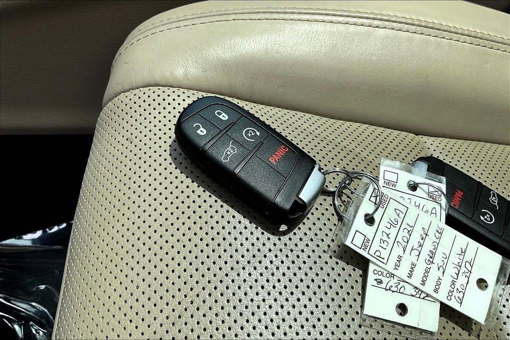 Jeep Grand Cherokee Limited 2WD 2021