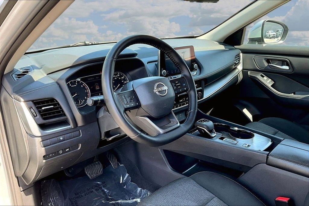 Nissan Rogue SV 2025