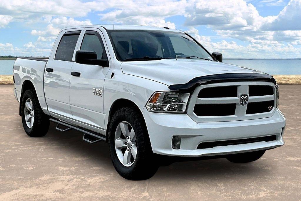 RAM 1500 Tradesman Crew Cab SWB 4WD 2014