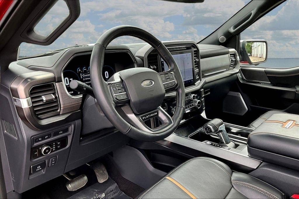 Ford F-150 Lariat SuperCrew 5.5-ft. Bed 4WD 2023