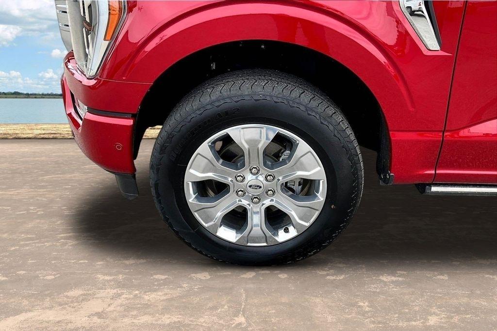 Ford F-150 Lariat SuperCrew 5.5-ft. Bed 4WD 2023