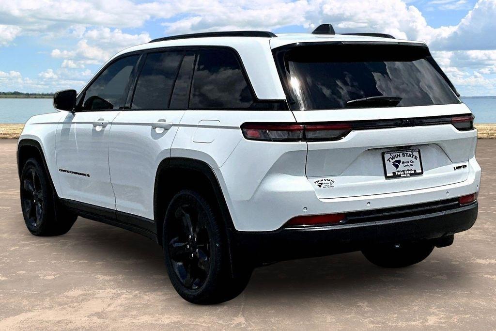 Jeep Grand Cherokee Limited 2WD 2025
