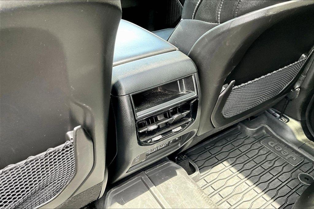 Jeep Grand Cherokee Limited 2WD 2025