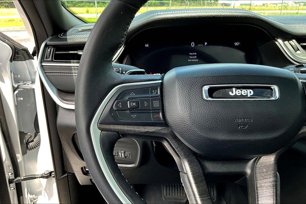 Jeep Grand Cherokee Limited 2WD 2025