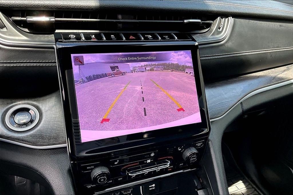 Jeep Grand Cherokee Limited 2WD 2025