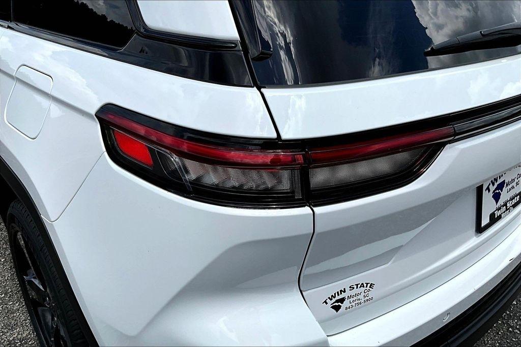 Jeep Grand Cherokee Limited 2WD 2025