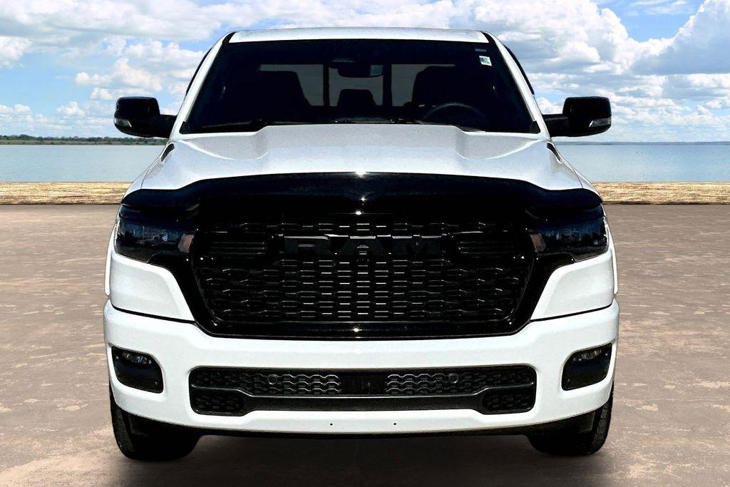RAM 1500 Big Horn Crew Cab SWB 4WD 2025