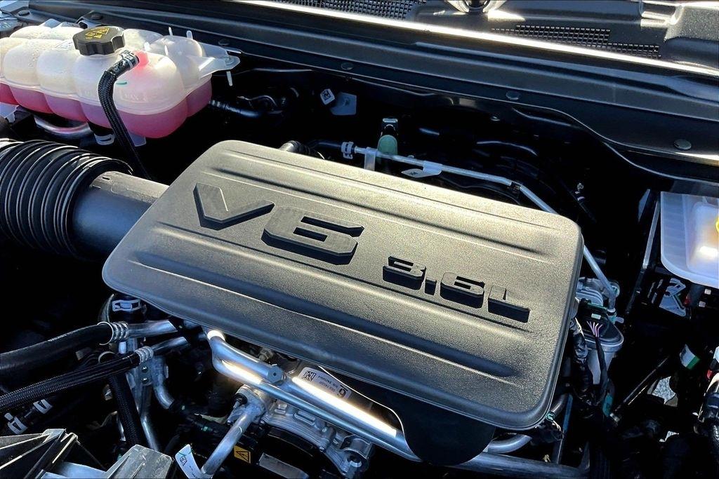 RAM 1500 Big Horn Crew Cab SWB 4WD 2025