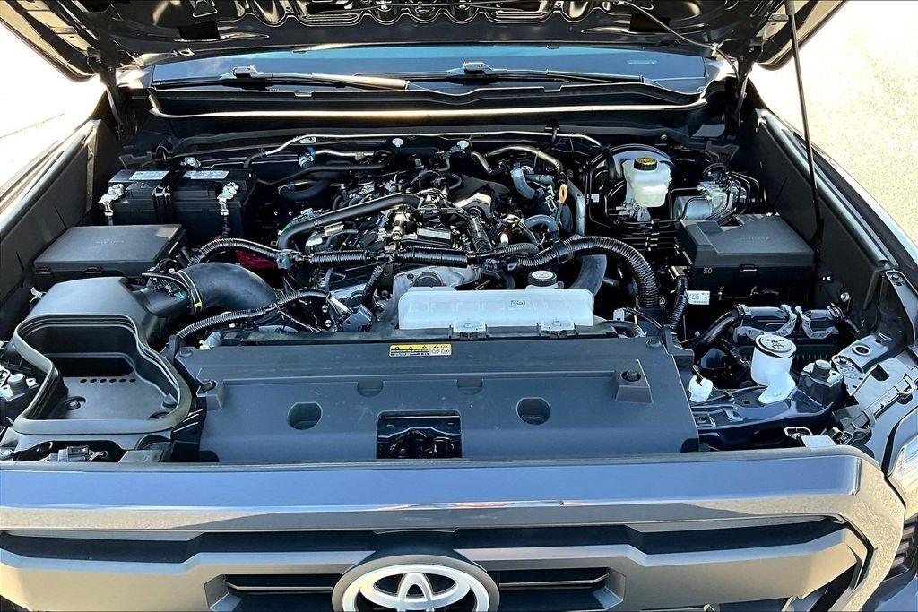 Toyota Tacoma TRD Sport Double Cab 4WD 2025