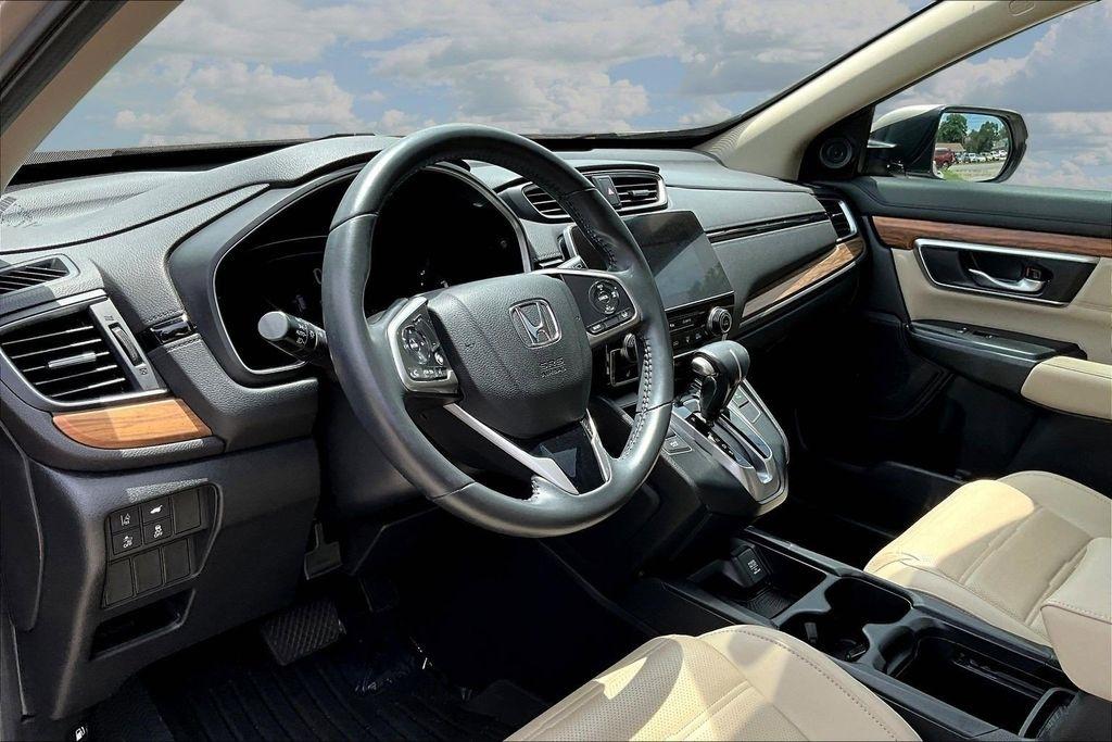 Honda CR-V Touring 2WD 2019