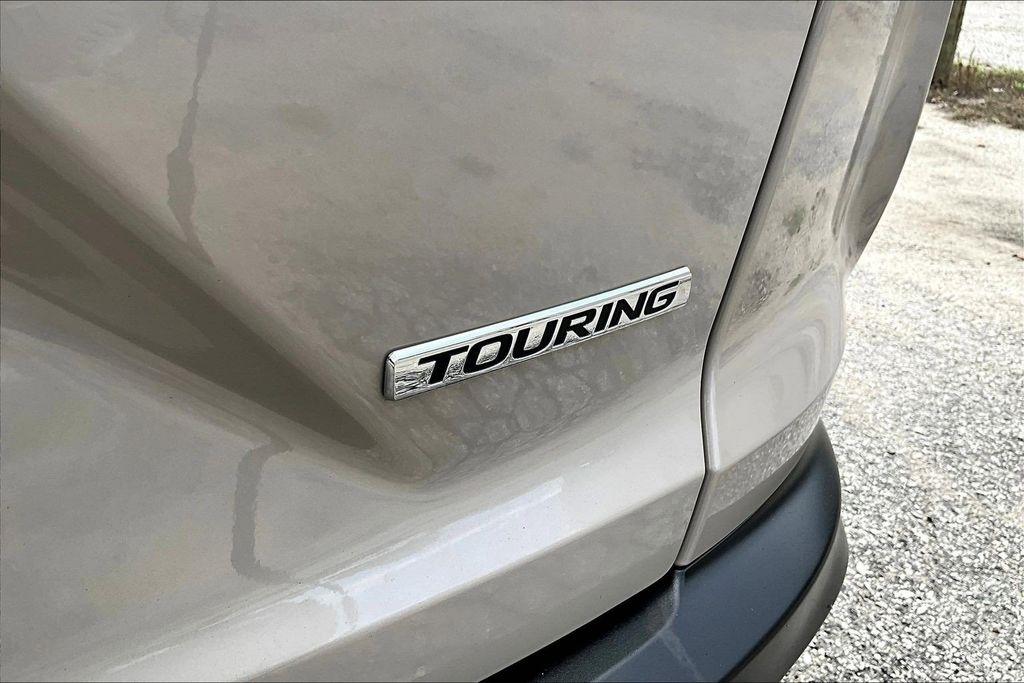 Honda CR-V Touring 2WD 2019