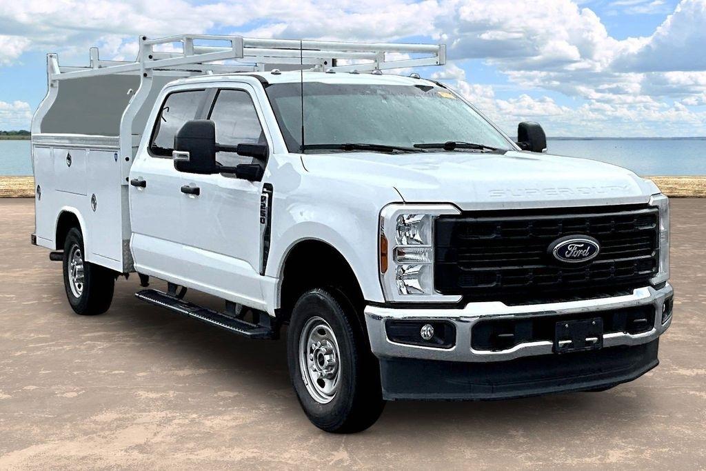 2024 Ford F-250 SD XL Crew Cab 4WD