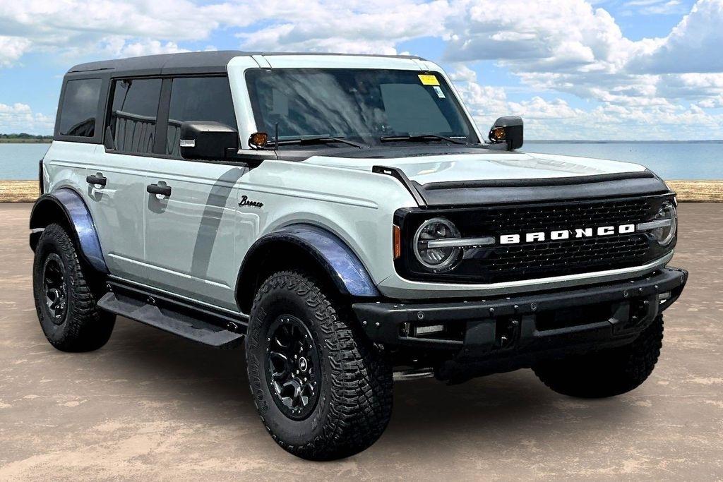 2023 Ford Bronco Base 4-Door w/Advanced