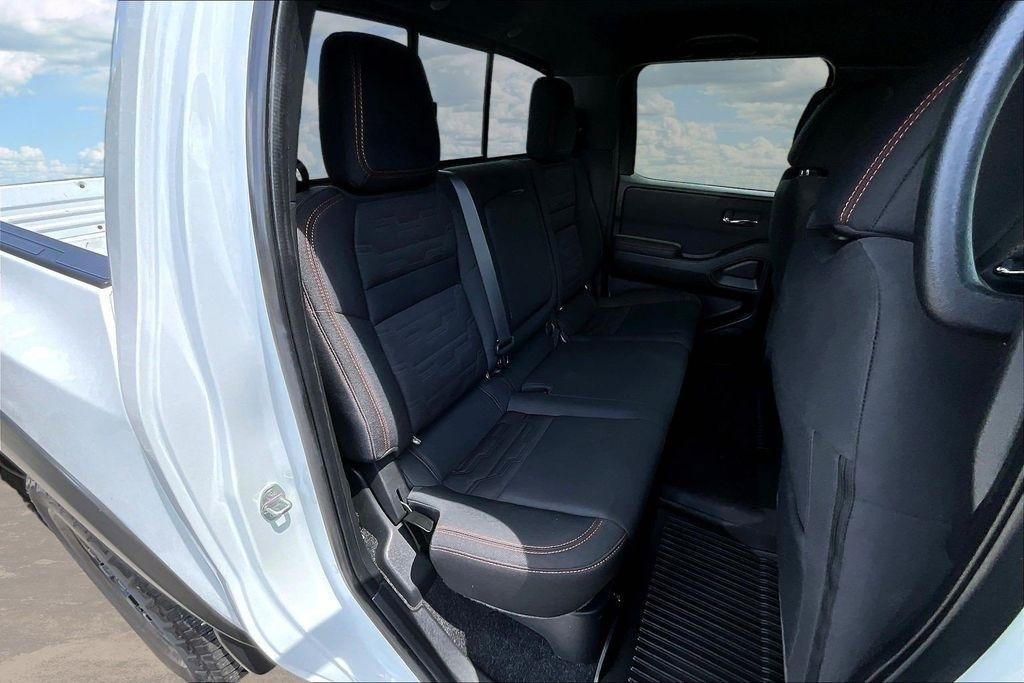 Nissan Frontier S Crew Cab 2WD 2022