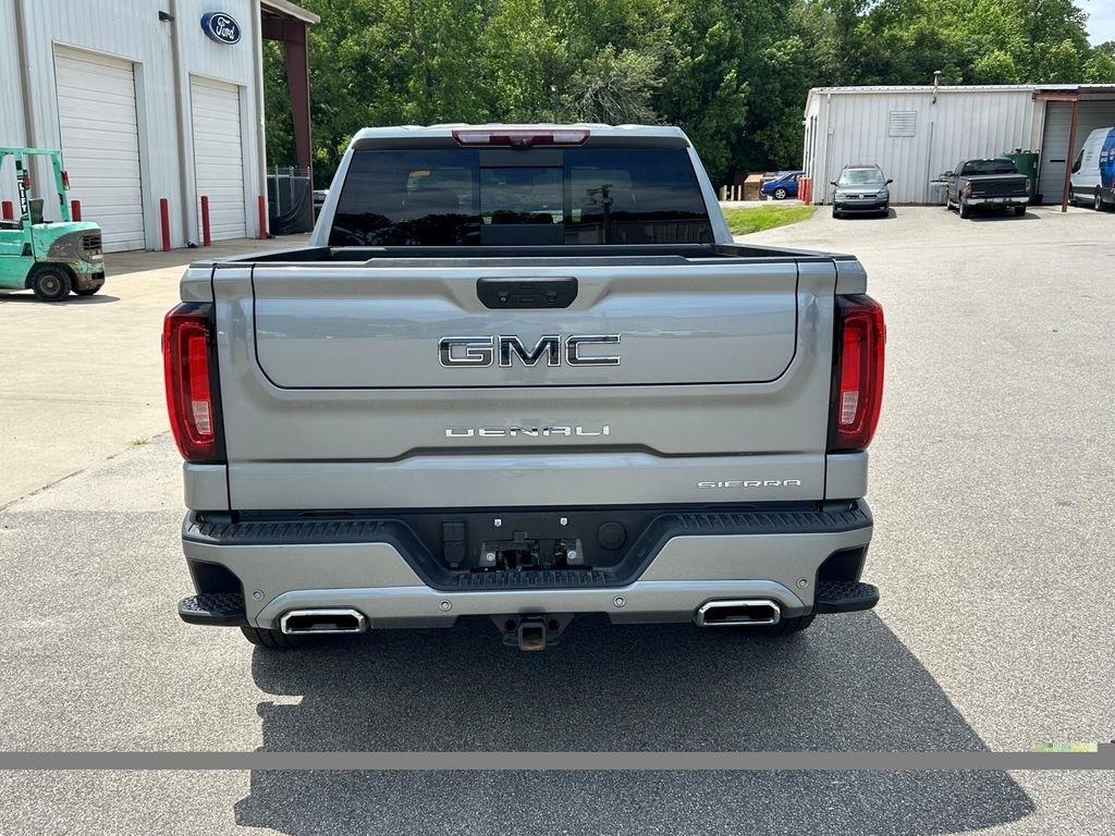GMC Sierra 1500 Denali Ultimate Crew Cab 4WD 2023