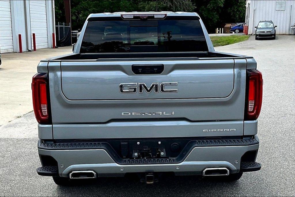 GMC Sierra 1500 Denali Ultimate Crew Cab 4WD 2023