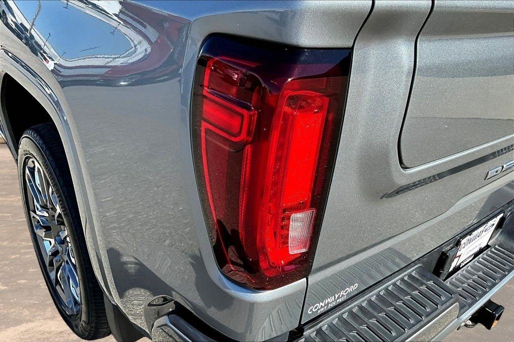 GMC Sierra 1500 Denali Ultimate Crew Cab 4WD 2023