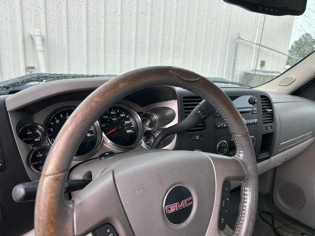 GMC Sierra 1500 SLE Crew Cab 4WD 2013