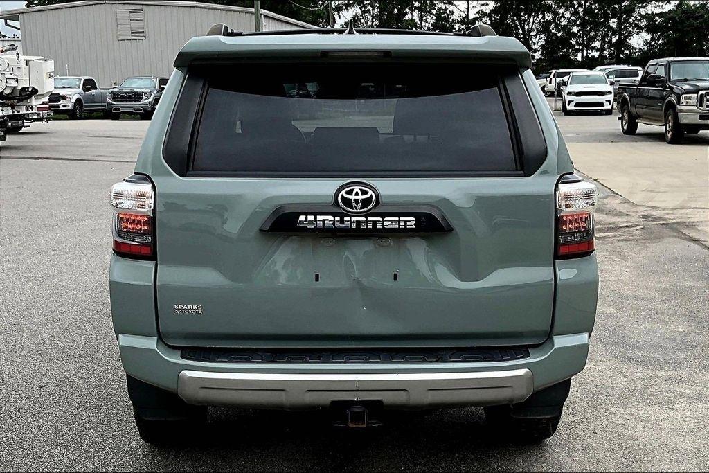 Toyota 4Runner TRD Off-road Premium 4WD 2022