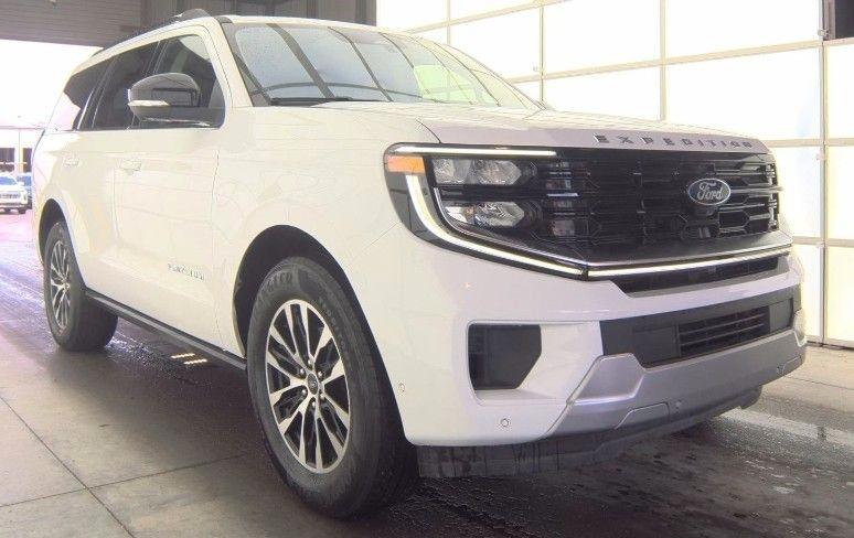 2025 Ford Expedition Platinum 4WD
