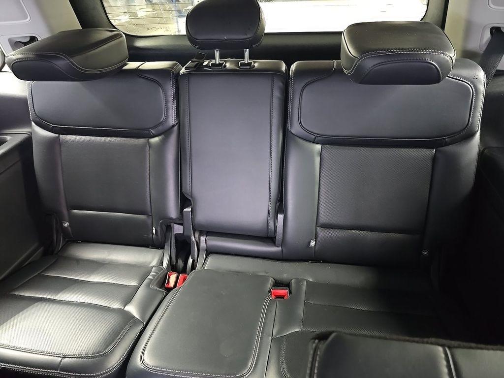 Ford Expedition Platinum 4WD 2025