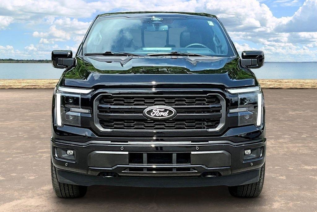 Ford F-150 Lariat SuperCrew 4WD 2025