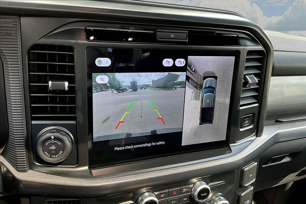 Ford F-150 Lariat SuperCrew 4WD 2025