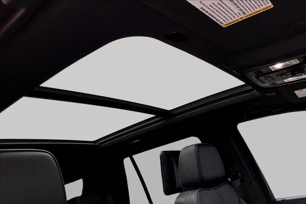Chevrolet Tahoe RST 4WD 2023