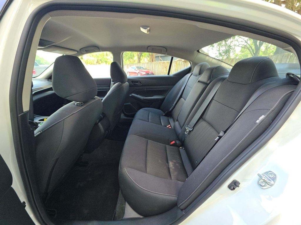 Nissan Altima 2.5 SV 2025