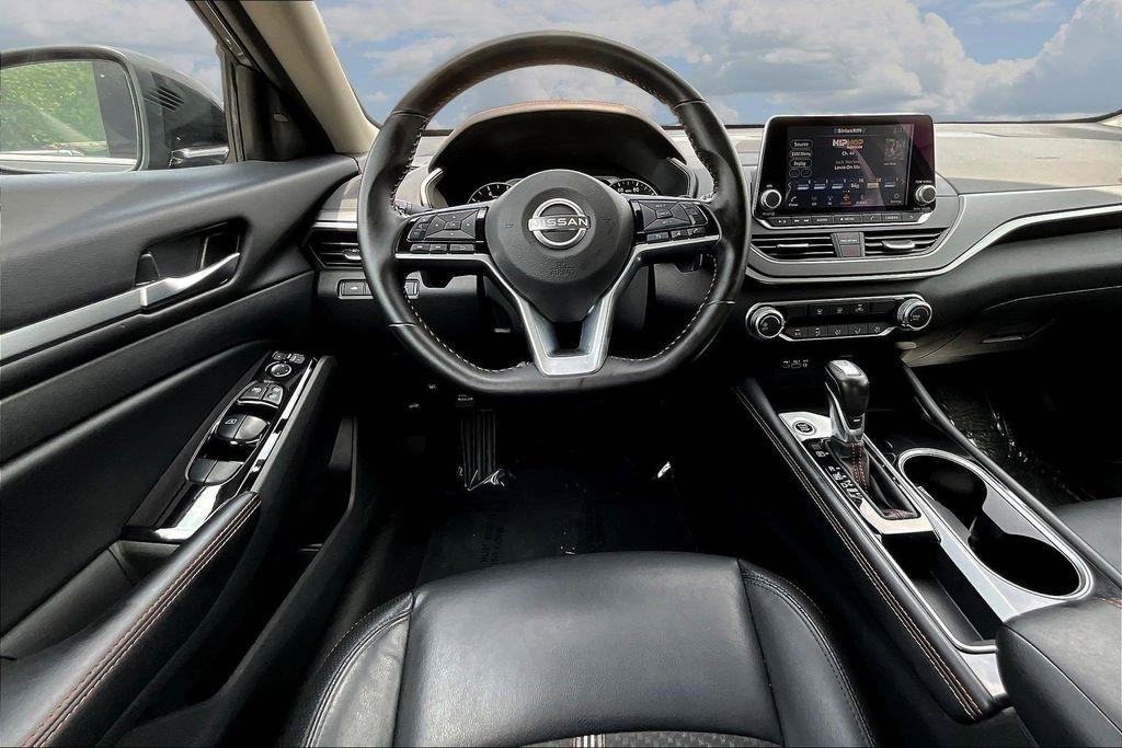 Nissan Altima 2.5 SR 2025