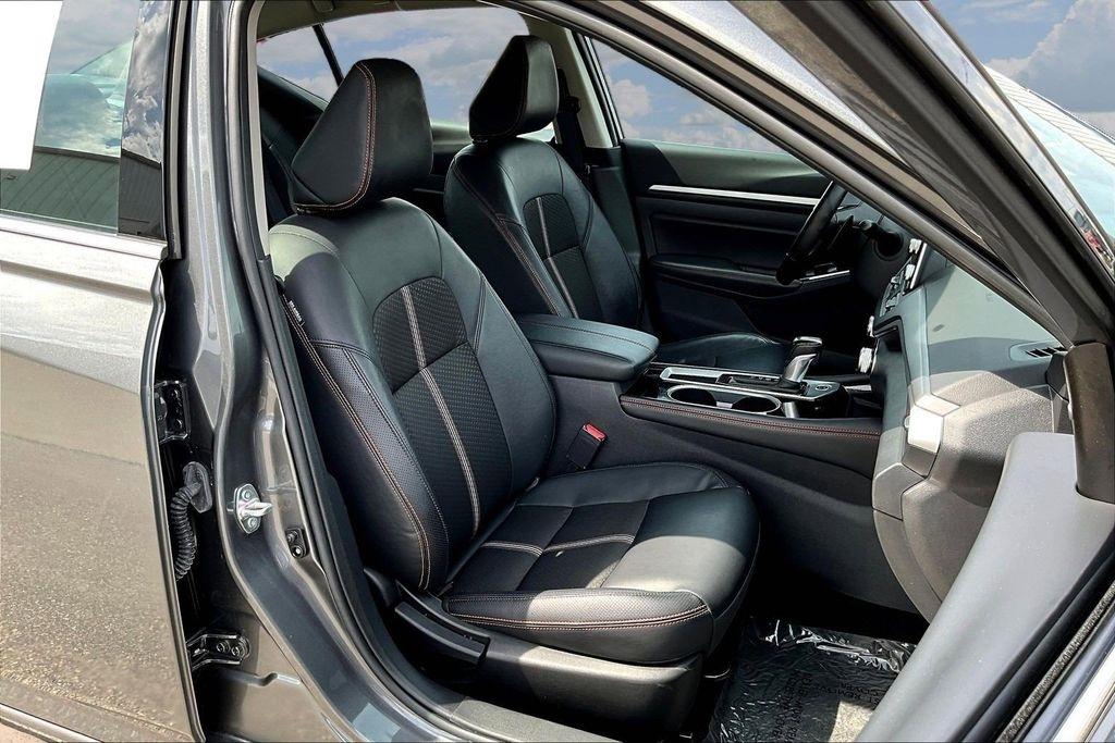 Nissan Altima 2.5 SR 2025