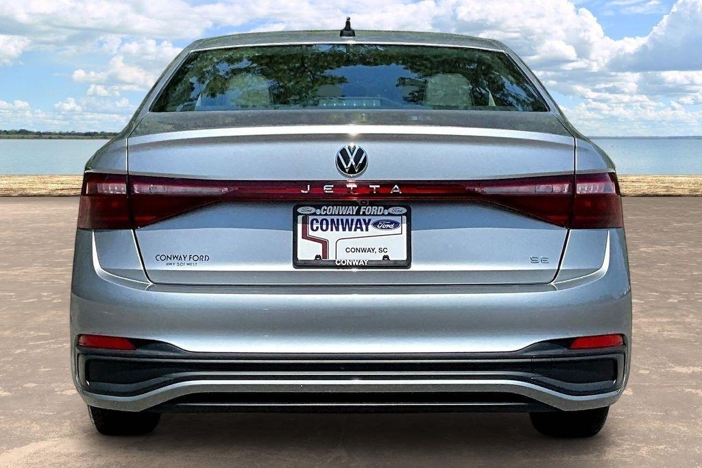 Volkswagen Jetta SE 2025