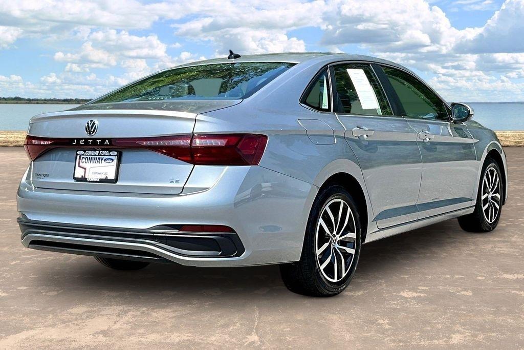 Volkswagen Jetta SE 2025