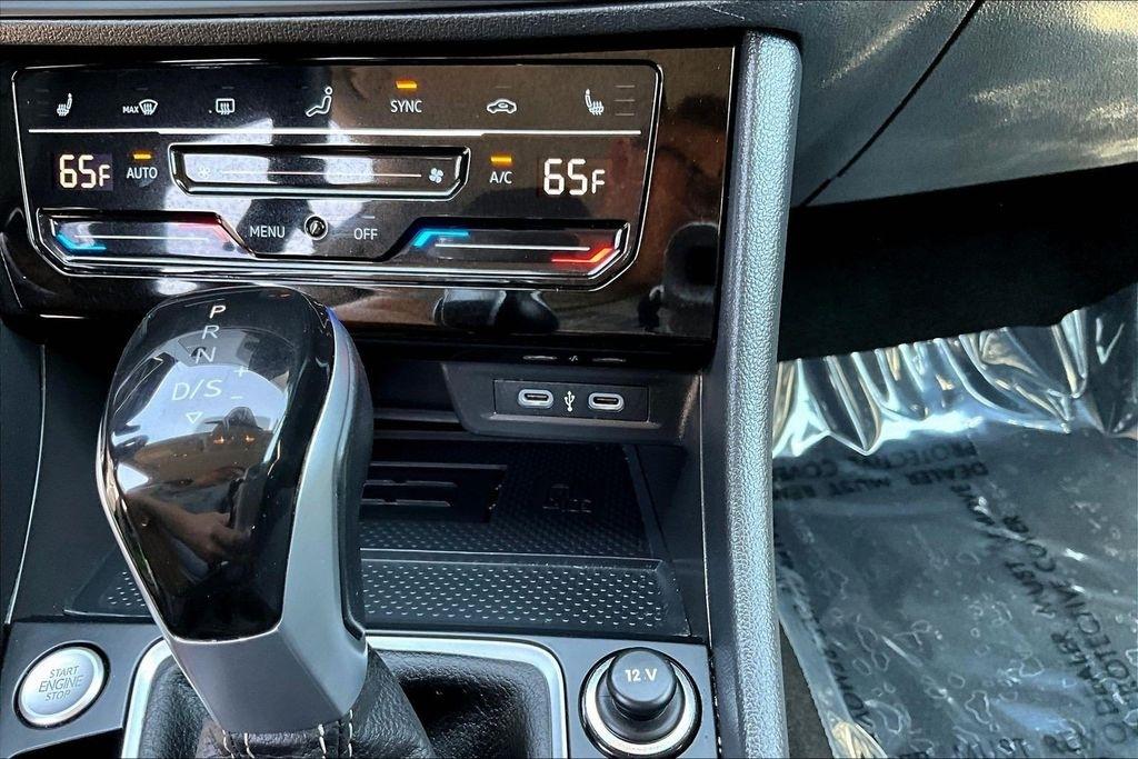 Volkswagen Jetta SE 2025