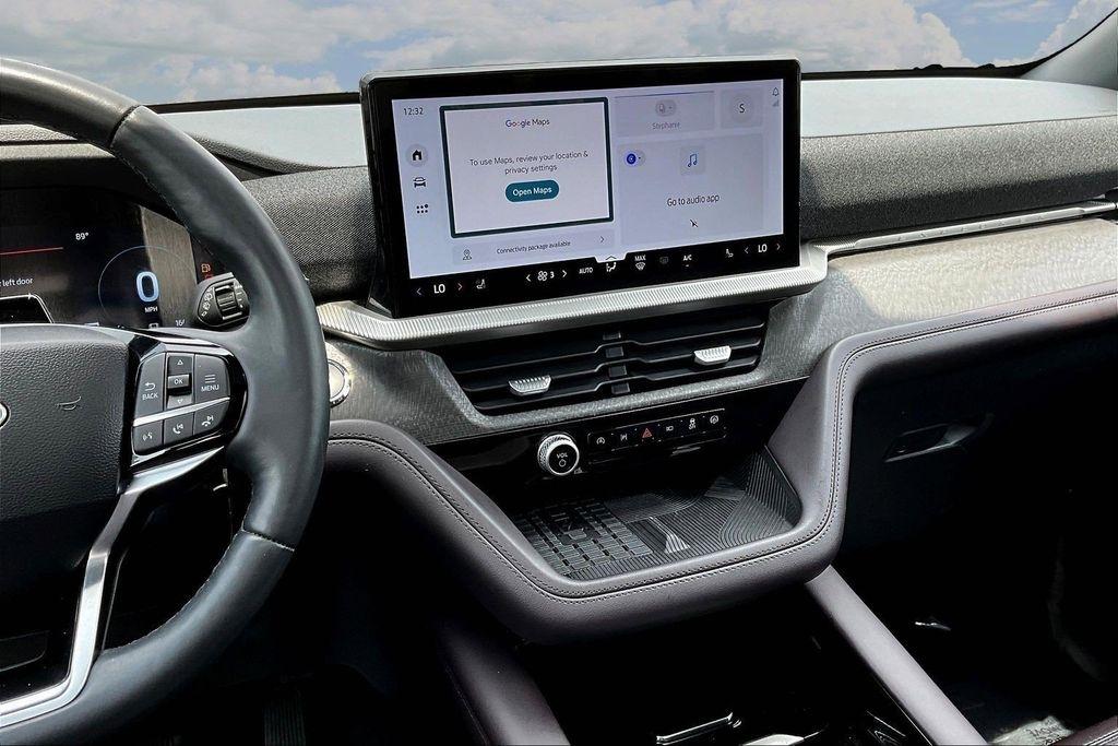 Ford Explorer  2025