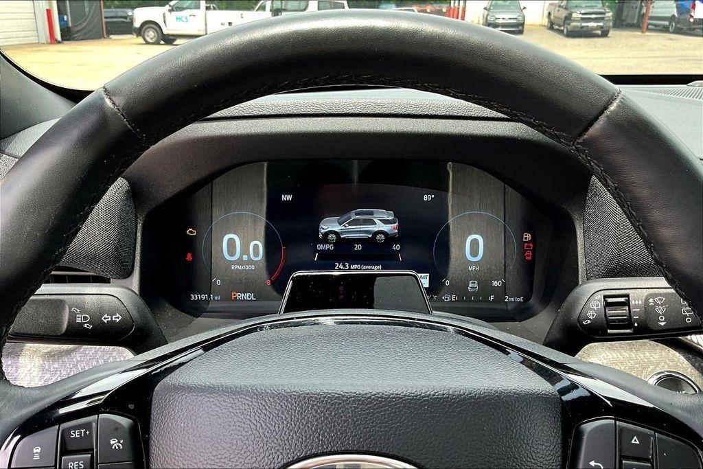Ford Explorer  2025