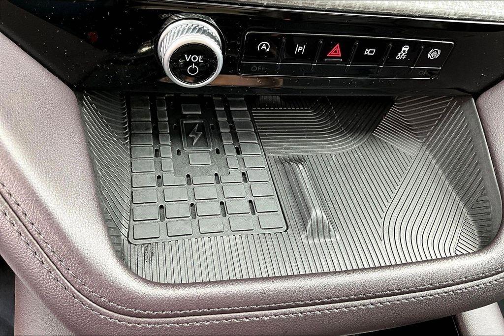 Ford Explorer  2025