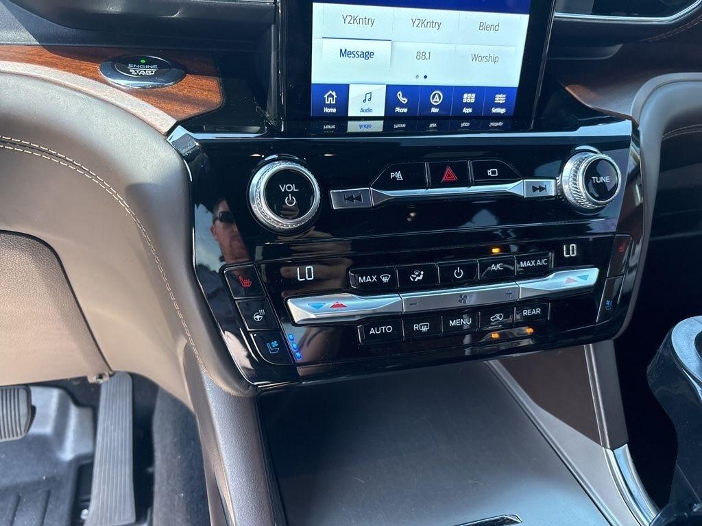 Ford Explorer  2021