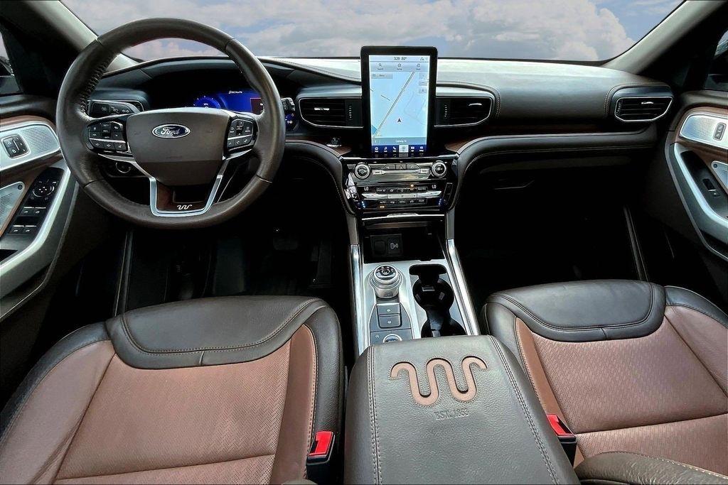 Ford Explorer  2021