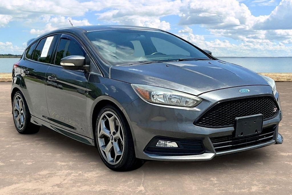 2017 Ford Focus 