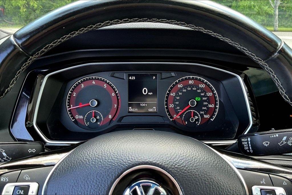 Volkswagen Jetta 1.4T S 8A 2020