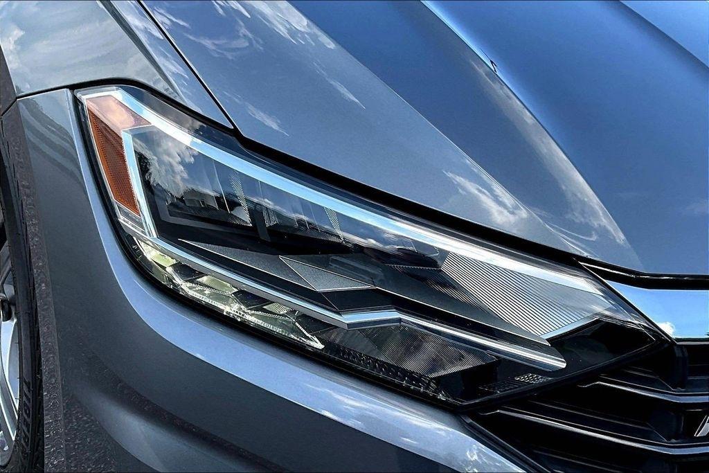 Volkswagen Jetta 1.4T S 8A 2020