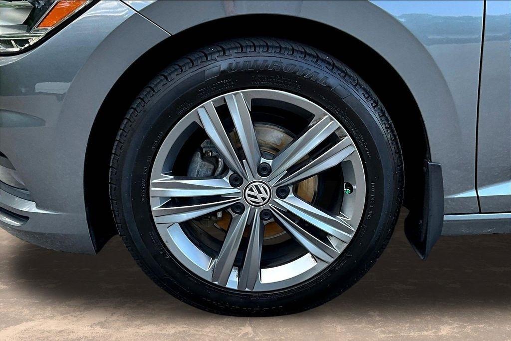 Volkswagen Jetta 1.4T S 8A 2020