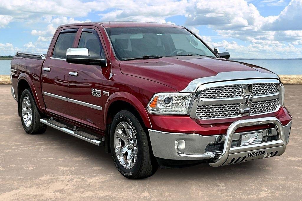 2014 RAM 1500 Laramie Crew Cab SWB 2WD