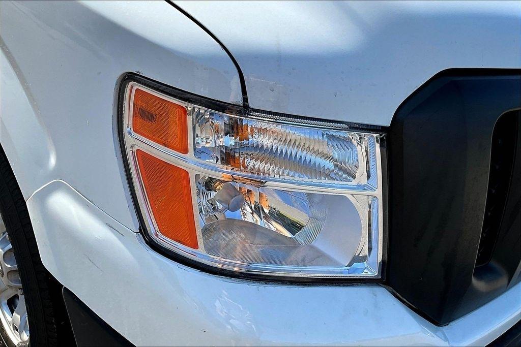 Nissan NV Cargo 2500 HD S V6 2021