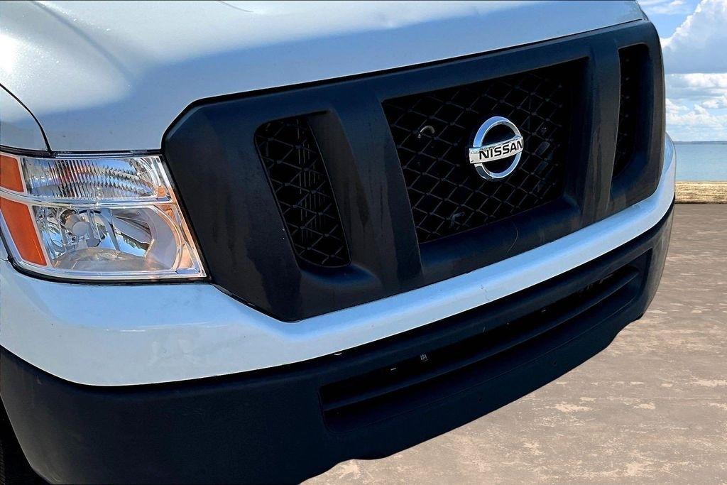 Nissan NV Cargo 2500 HD S V6 2021