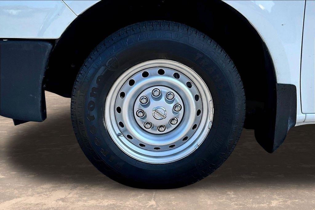 Nissan NV Cargo 2500 HD S V6 2021