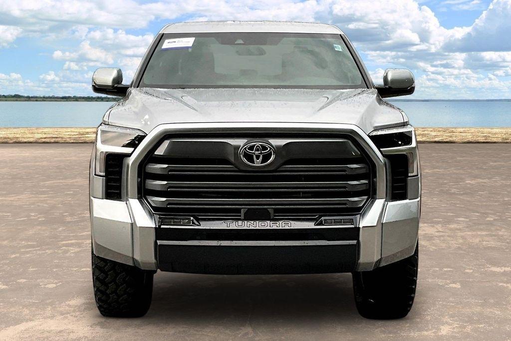 Toyota Tundra Limited CrewMax 4WD 2025