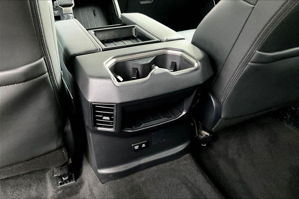 Toyota Tundra Limited CrewMax 4WD 2025